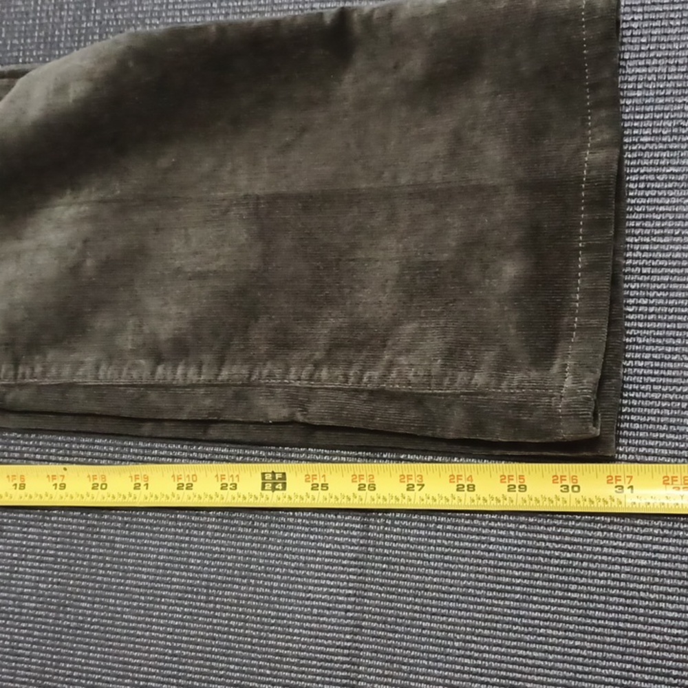 NEW size 3 green Corduroy pants. "Midrise Boot" pants. Casual. Everyday - Picture 13 of 16
